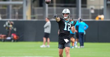QB Kenny Pickett, Carolina Panthers. Foto: Getty Images.