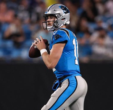 QB Kyle Trask con los Carolina Panthers. Foto: Getty Images.