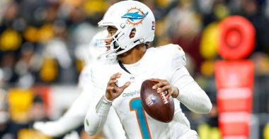 QB Tua Tagovailoa, Miami Dolphins. Foto: Getty Images