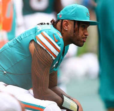 QB Tua Tagovailoa con los Miami Dolphins. Foto: Getty Images.