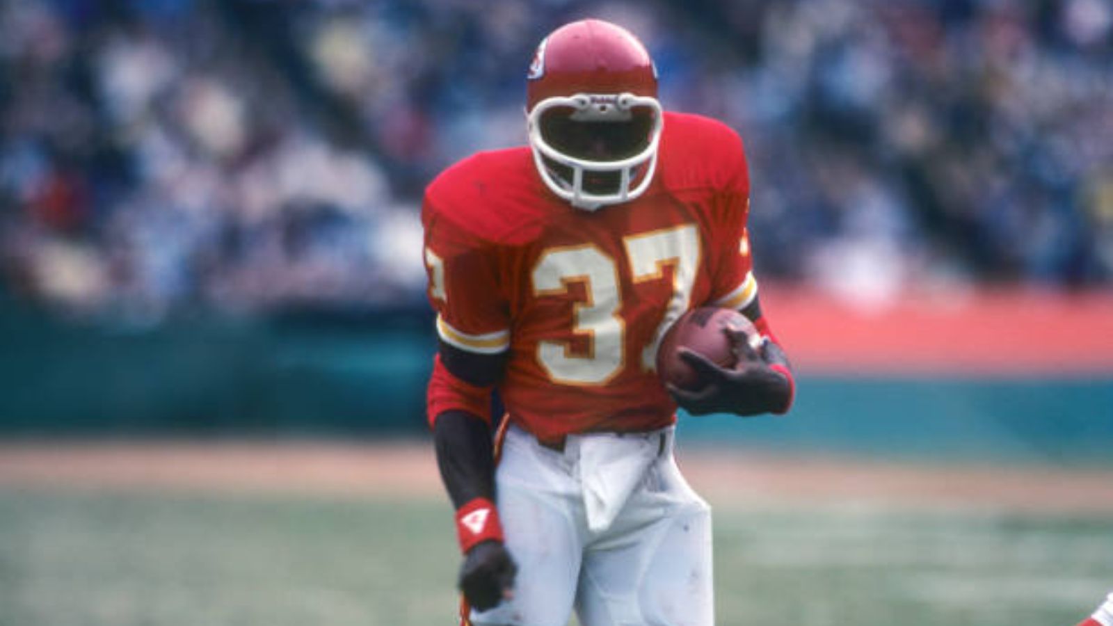 RB Joe Delaney con los Kansas City Chiefs en 1982. Foto: Getty Images.