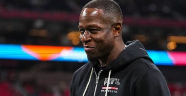 Raheem Morris como entrenador en jefe de los Atlanta Falcons. Foto: Getty Images