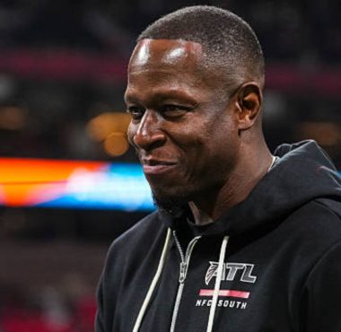 Raheem Morris como entrenador en jefe de los Atlanta Falcons. Foto: Getty Images