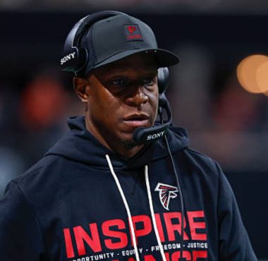 Raheem Morris como entrenador en jefe de los Atlanta Falcons. Foto: Getty Images