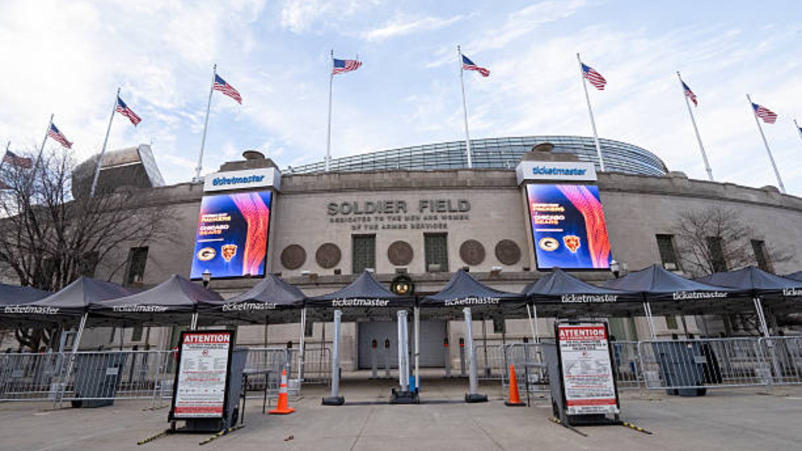 Los Bears reconfirman su salida de Chicago y avanzan con su mudanza a Indiana