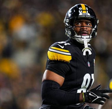 TE Jonnu Smith, Pittsburgh Steelers. Foto: Getty Images.
