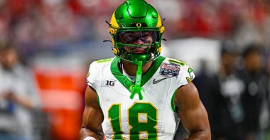 TE Kenyon Sadiq, Universidad de Oregon. Foto: Getty Images.