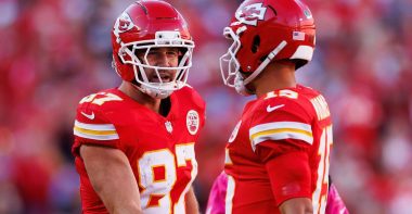 TE Travis Kelce y QB Patrick Mahomes, Kansas City Chiefs. Foto: Getty Images.