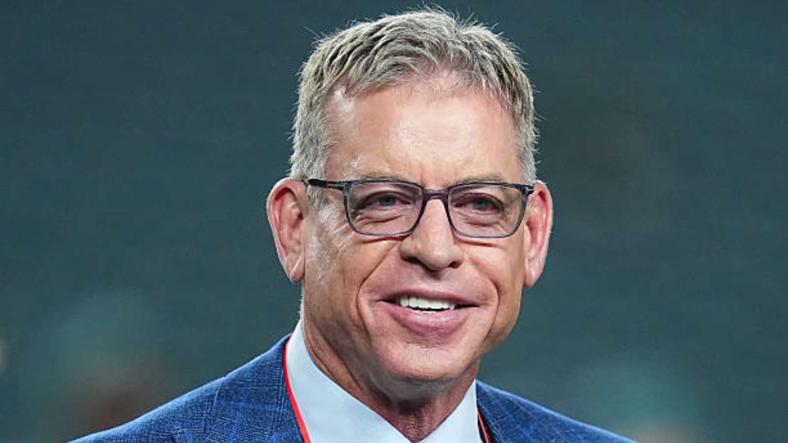 Cowboys contemplan a Troy Aikman para un puesto en el equipo: esto dijo Jerry Jones