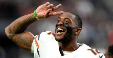WR Allen Robinson con los Chicago Bears en octubre de 2021. Foto: Getty Images.