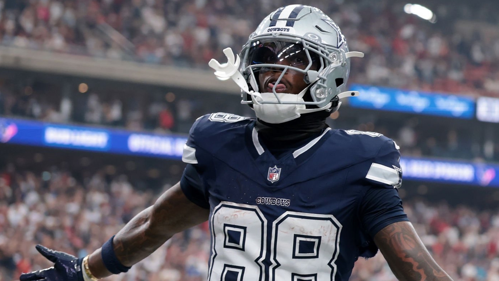 CeeDee Lamb domina a los Texans y comparte la hazaña con su abuela