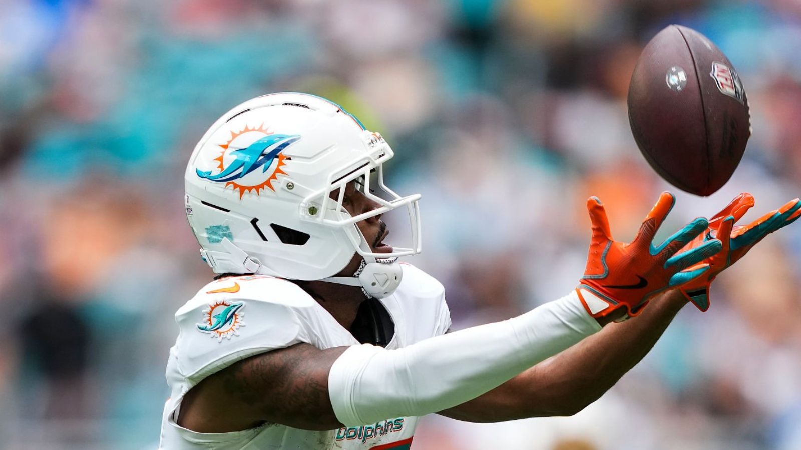 5 equipos NFL para Jaylen Waddle en 2025; los Dolphins escucharán ofertas