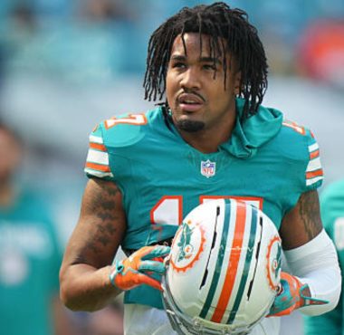 WR Jaylen Waddle con los Miami Dolphins. Foto: Getty Images.
