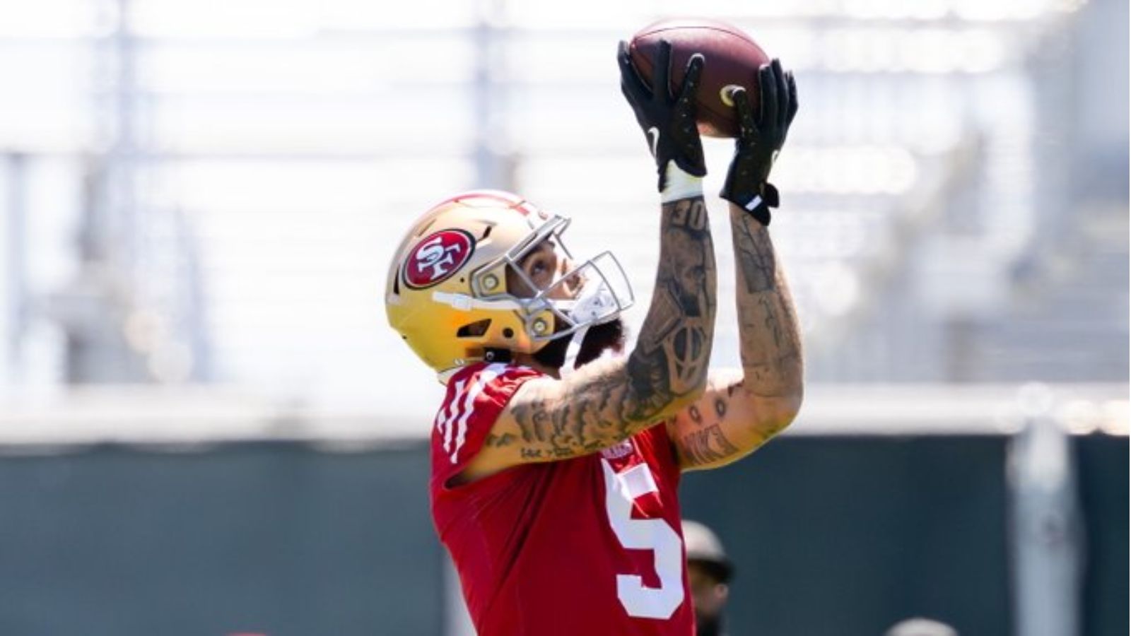 Mike Evans, “imposible de marcar” en entrenamientos de los 49ers, asegura Kyle Juszczyk