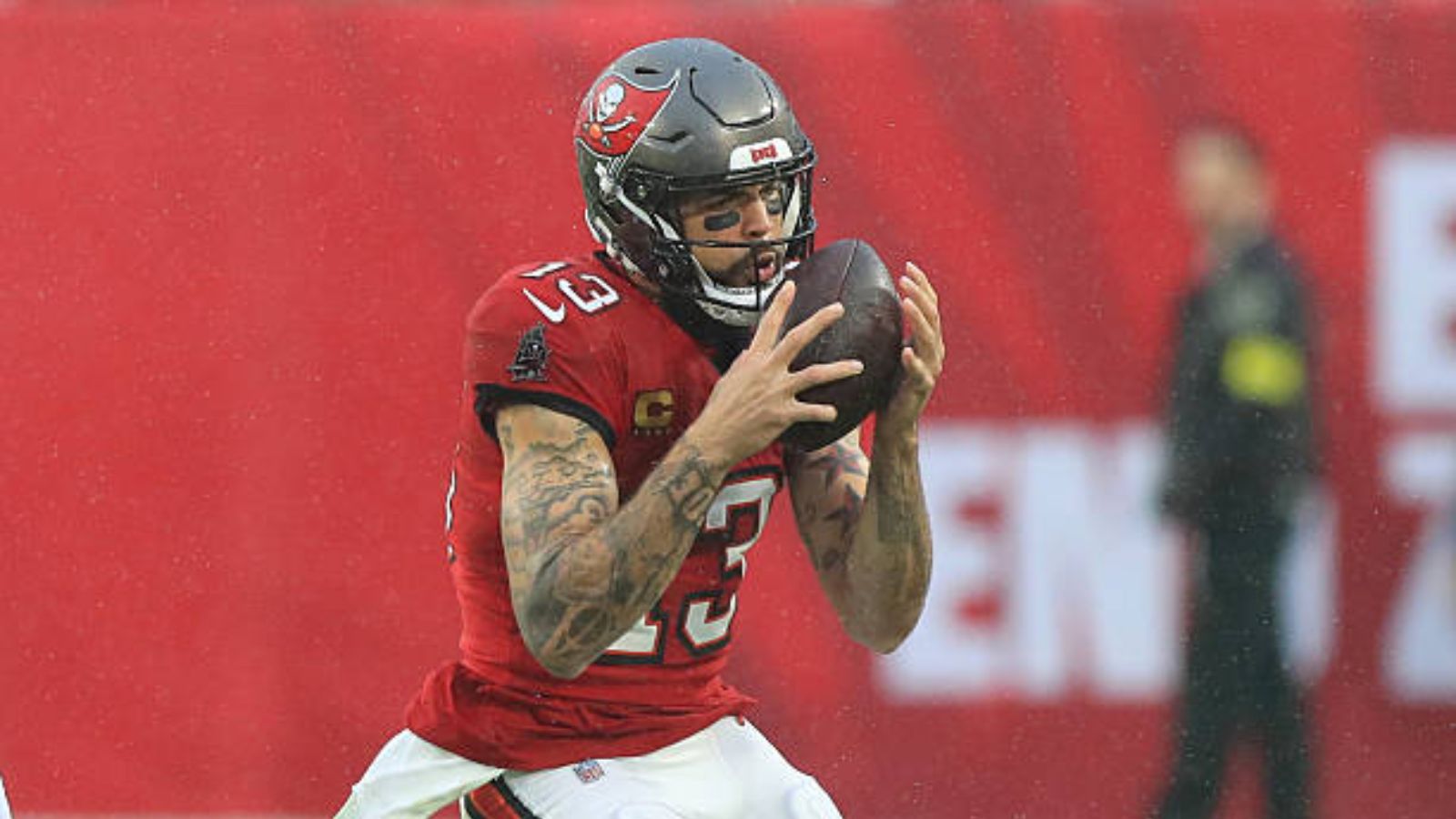 5 receptores para los Patriots tras la salida de Stefon Diggs