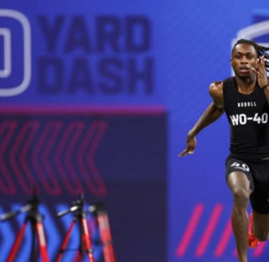 WR Xavier Worthy, Kansas City Chiefs, en la prueba de 40 yardas del Scouting Combine NFL. Foto: Getty Images.