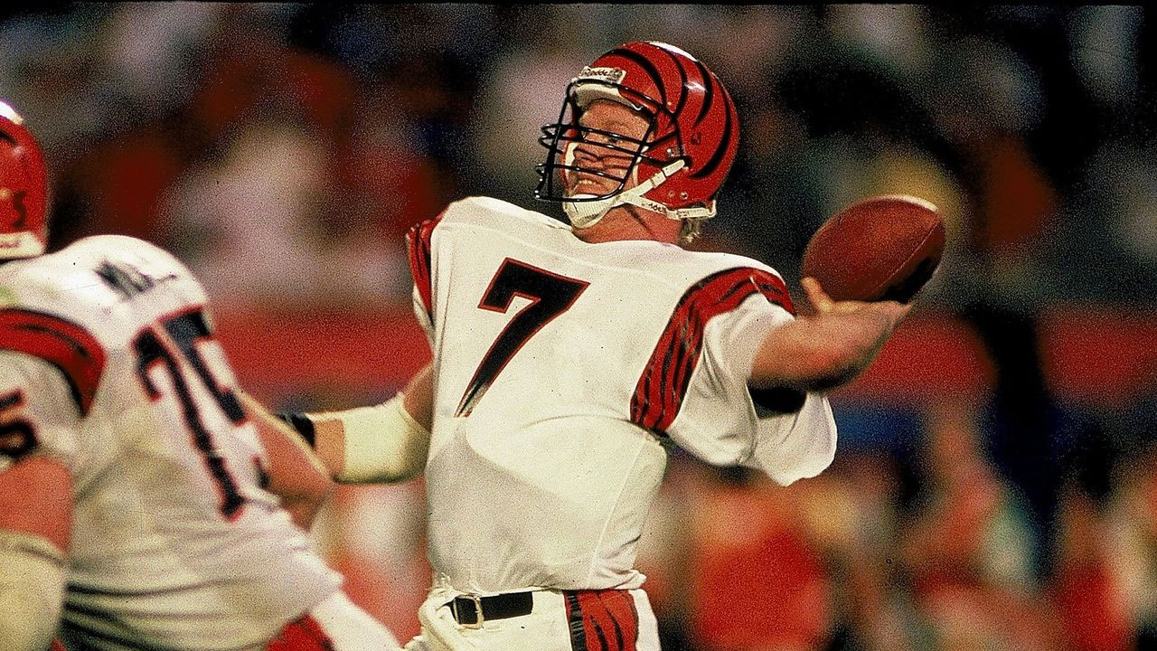 QB Boomer Esiason, Cincinnati Bengals