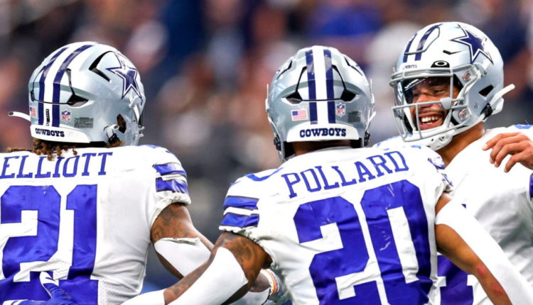 Dak Prescott, Ezequiel Elliott y Tony Pollard de los Dallas Cowboys.