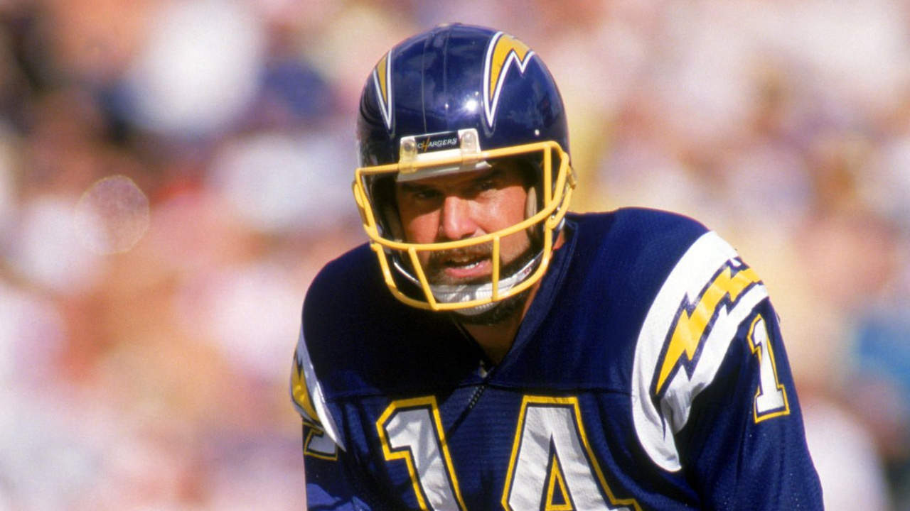 QB Dan Fouts, San Diego Chargers