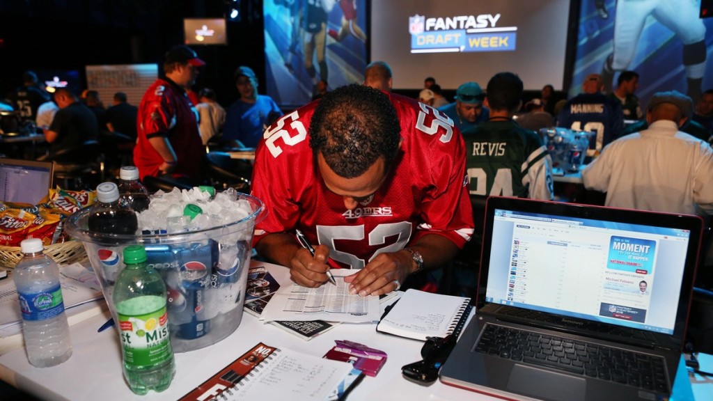 5 razones por las que DEBES jugar Fantasy Football esta temporada