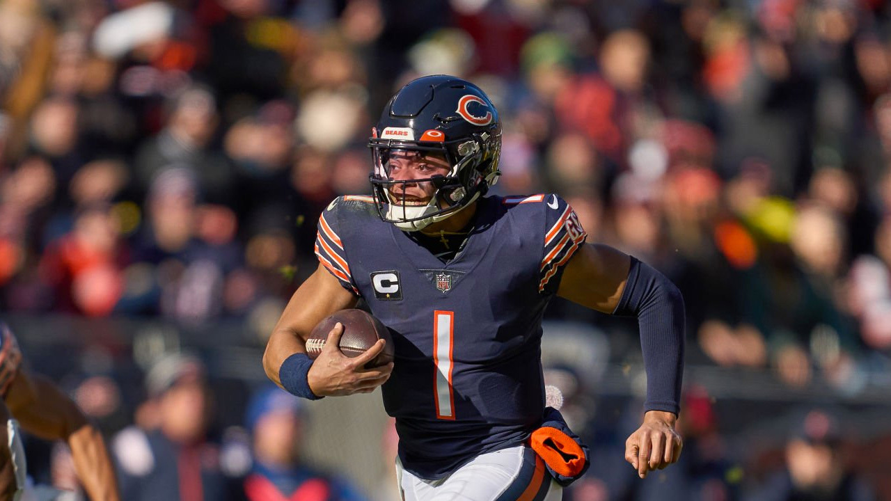 QB Justin Fields, Chicago Bears