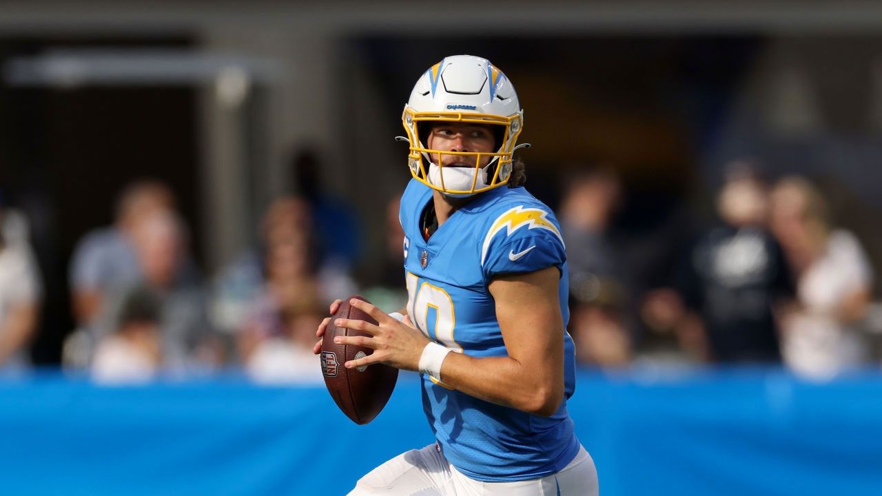 QB Justin Herbert, Los Angeles Chargers