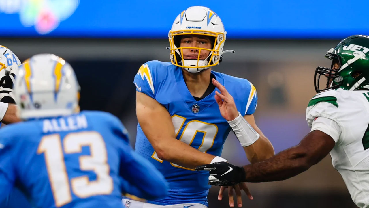 QB Justin Herbert, Los Angeles Chargers