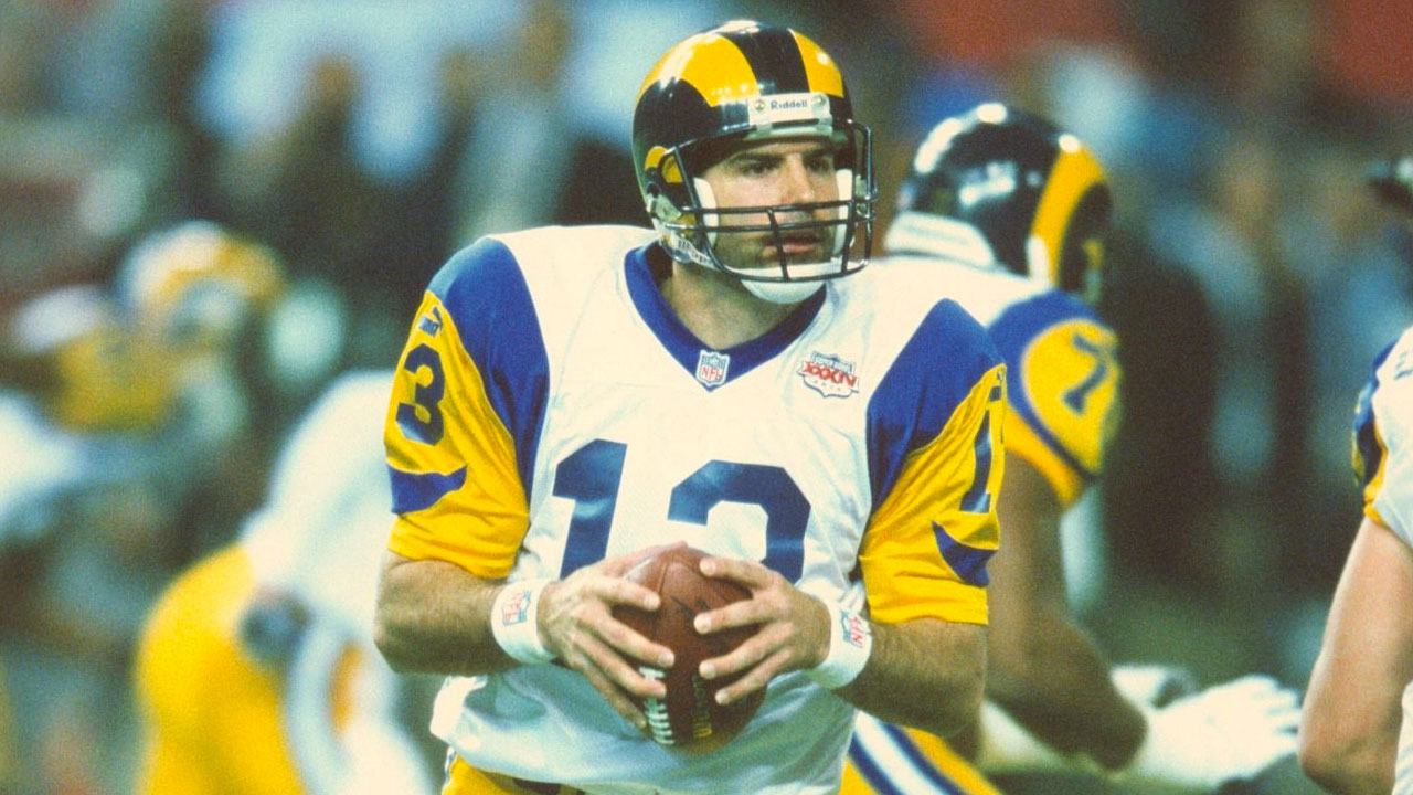 QB Kurt Warner con los Rams en el SB XXXIV