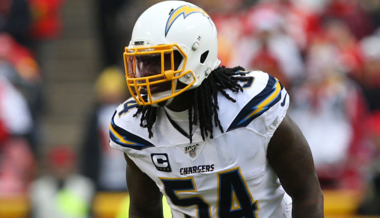 DE Melvin Ingram, jugando para los Chargers