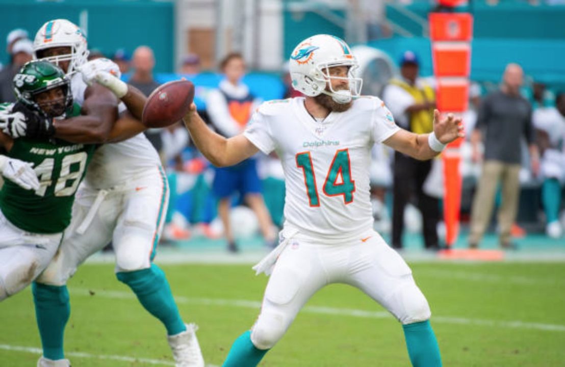 QB Ryan Fitzpatrick con los Miami Dolphins