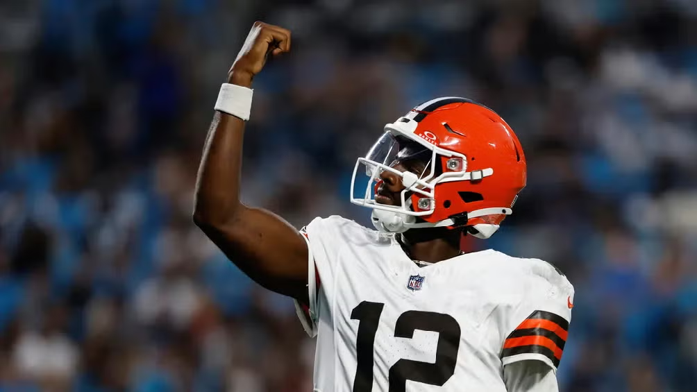 Shedeur Sanders debuta en la NFL: una victoria, muchas preguntas