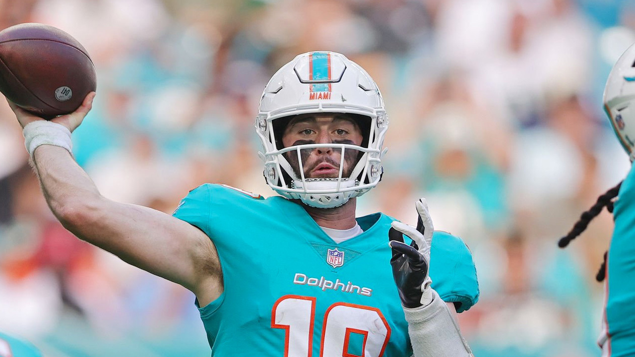 QB Skylar Thompson, Miami Dolphins