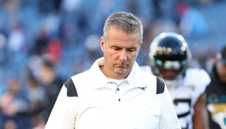 Urban Meyer, ex head coach de los Jacksonville Jaguars.